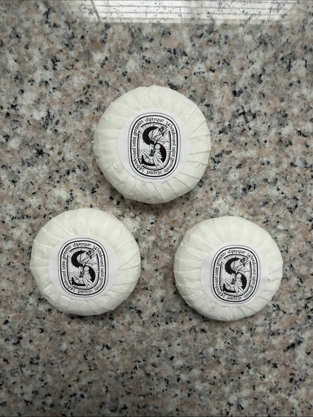NWT $8 each or 3/$20 diptyque 34 boulevard saint Germaine soap 3x30g(1.06oz)bars